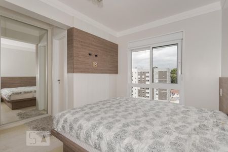 Suíte de apartamento à venda com 2 quartos, 70m² em São João, Porto Alegre