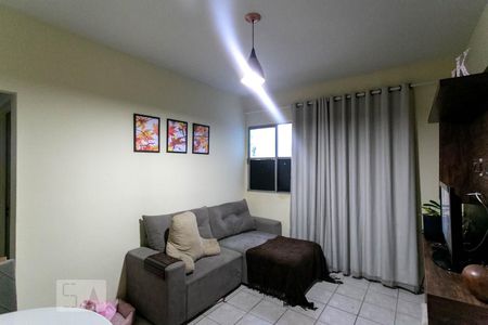 Sala de apartamento à venda com 2 quartos, 50m² em Planalto, Belo Horizonte