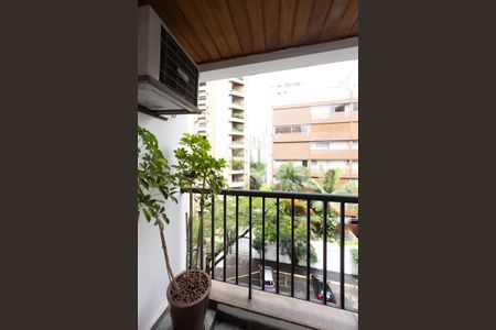 varanda de apartamento à venda com 1 quarto, 36m² em Itaim Bibi, São Paulo