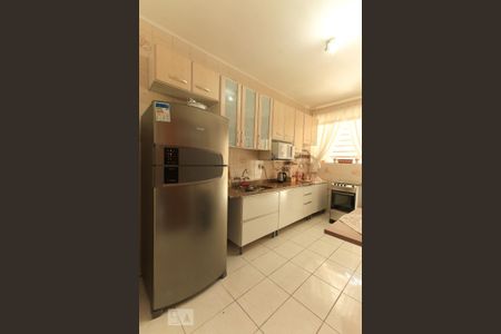 Cozinha de apartamento à venda com 4 quartos, 118m² em Santa Tereza, Porto Alegre