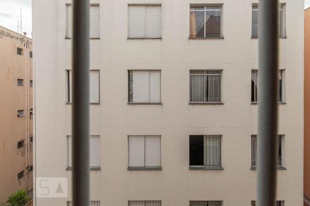 Vista da sala de apartamento para alugar com 2 quartos, 53m² em Vila Constança, São Paulo