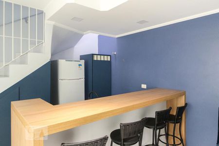 Cozinha de apartamento para alugar com 1 quarto, 50m² em Vila São José, São Paulo