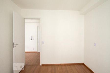 Quarto 1 de apartamento para alugar com 2 quartos, 39m² em Presidente Altino, Osasco