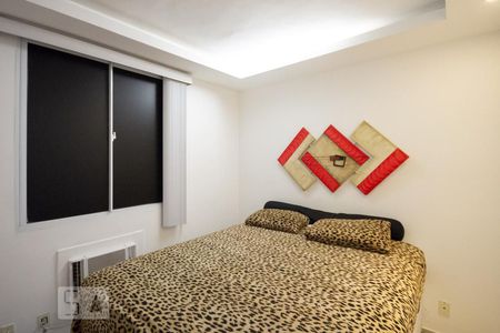 Quarto 1 de apartamento à venda com 3 quartos, 52m² em Benfica, Rio de Janeiro