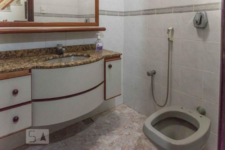 Lavabo de casa de condomínio à venda com 4 quartos, 150m² em Vila Isabel, Rio de Janeiro