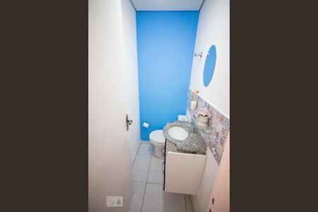 Lavabo de casa à venda com 2 quartos, 90m² em Jardim das Vertentes, São Paulo