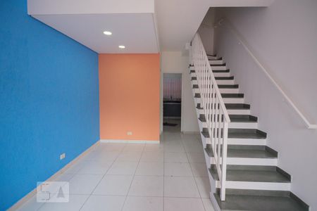 Sala de casa à venda com 2 quartos, 90m² em Jardim das Vertentes, São Paulo