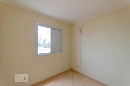 Quarto 1 de apartamento para alugar com 3 quartos, 68m² em Vila Araguaia, São Paulo