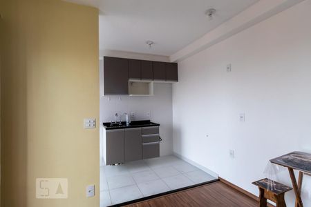 Sala/Cozinha de apartamento para alugar com 2 quartos, 40m² em Santa Maria, São Caetano do Sul