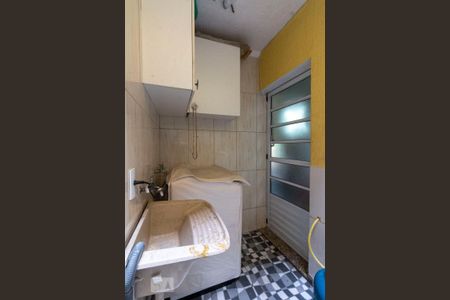 Casa de condomínio à venda com 82m², 2 quartos e 1 vaga Casa de condomínio à venda com 82m², 2 quartos e 1 vagaÁrea de Serviço