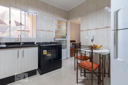 Casa de condomínio à venda com 82m², 2 quartos e 1 vaga Casa de condomínio à venda com 82m², 2 quartos e 1 vagaCozinha