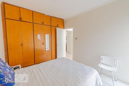Quarto 2 - Suíte de casa para alugar com 2 quartos, 140m² em Parque Ipiranga, Campinas