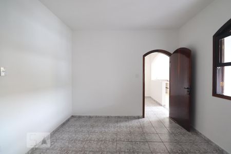 Quarto de casa para alugar com 1 quarto, 70m² em Vila Guiomar, Santo André