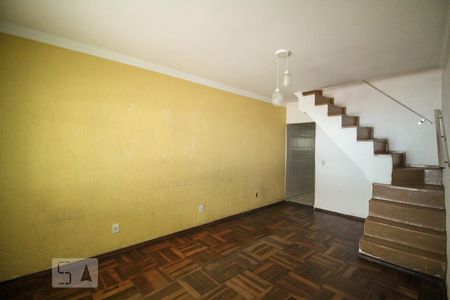 Sala de casa para alugar com 3 quartos, 200m² em Jardim Cidade Pirituba, São Paulo