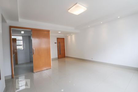 Sala de apartamento para alugar com 2 quartos, 68m² em Setor Bueno, Goiânia