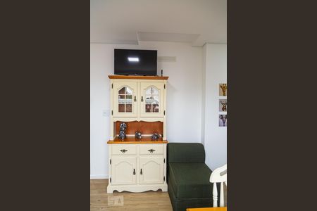 Estante da Sala/Cozinha de apartamento para alugar com 1 quarto, 35m² em União, Belo Horizonte