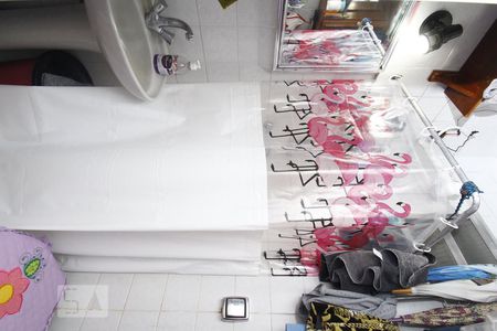 Banheiro de apartamento à venda com 1 quarto, 30m² em Botafogo, Rio de Janeiro