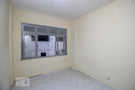 Quarto de kitnet/studio à venda com 1 quarto, 25m² em Centro, Rio de Janeiro