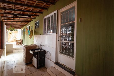 Casa à venda com 413m², 4 quartos e 3 vagas Casa à venda com 413m², 4 quartos e 3 vagasÁrea de Serviço