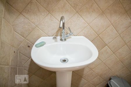 Lavabo de casa para alugar com 3 quartos, 400m² em Santa Maria, São Caetano do Sul