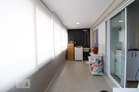 Varanda de apartamento para alugar com 1 quarto, 48m² em Parque Industrial Tomas Edson, São Paulo