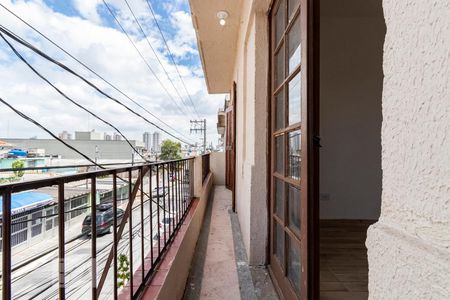 Varanda de casa para alugar com 3 quartos, 300m² em Vila Brasilina, São Paulo