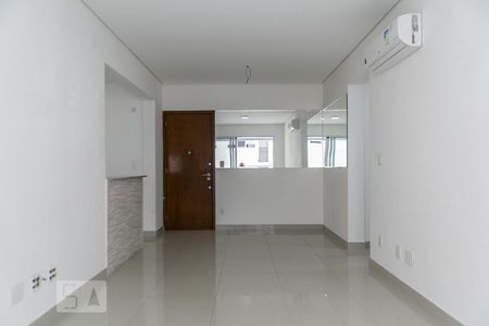 Sala de apartamento para alugar com 2 quartos, 82m² em Pompéia, Santos