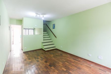 Sala de Estar de casa para alugar com 2 quartos, 120m² em Vila Polopoli, São Paulo