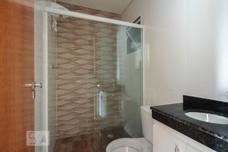 Banheiro  de apartamento para alugar com 2 quartos, 37m² em Vila Formosa, São Paulo