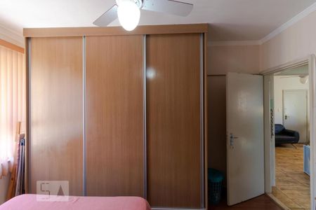 Quarto de apartamento à venda com 1 quarto, 62m² em Centro, Campinas