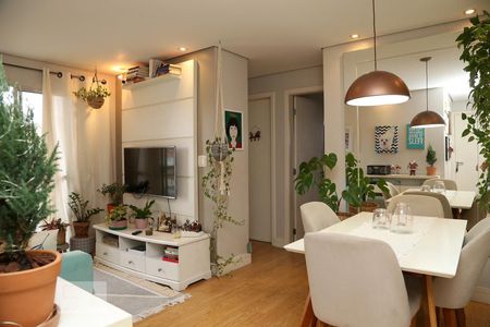 Sala de apartamento à venda com 2 quartos, 55m² em Jardim América, Taboão da Serra