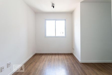 Sala de apartamento para alugar com 2 quartos, 46m² em Jardim Utinga, Santo André