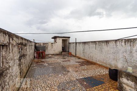 Sacada de casa à venda com 5 quartos, 380m² em Vila Nhocuné, São Paulo