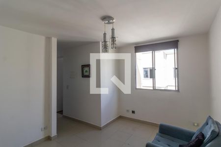 Sala de apartamento para alugar com 2 quartos, 50m² em Vila Nova Curuca, São Paulo