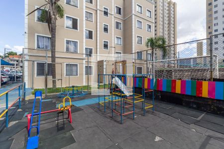 Apartamento para alugar com 50m², 2 quartos e sem vaga Apartamento para alugar com 50m², 2 quartos e sem vagaÁrea Comum - Playground