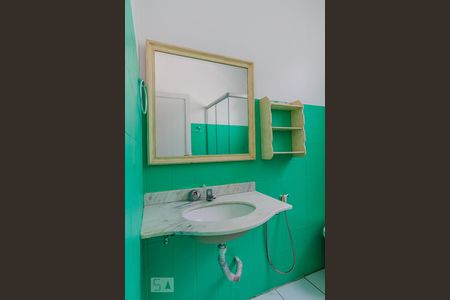 Banheiro de apartamento à venda com 1 quarto, 52m² em Centro Histórico, Porto Alegre