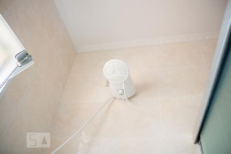 Casa à venda com 138m², 3 quartos e 4 vagas Casa à venda com 138m², 3 quartos e 4 vagasBanheiro Social