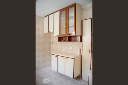 Casa à venda com 138m², 3 quartos e 4 vagas Casa à venda com 138m², 3 quartos e 4 vagasCozinha