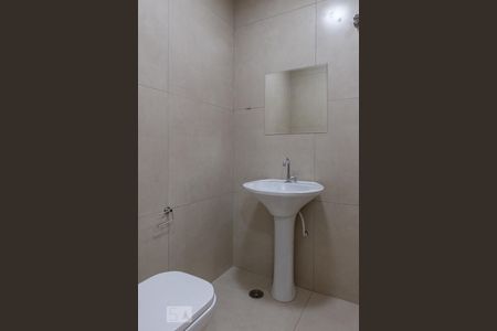 Casa à venda com 320m², 3 quartos e 1 vaga Casa à venda com 320m², 3 quartos e 1 vagaBanheiro Social