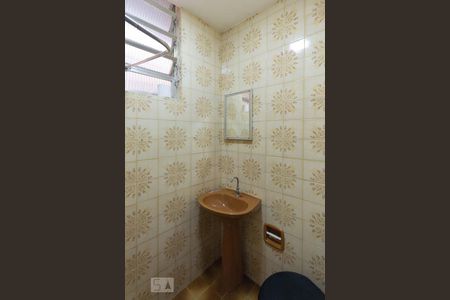 Banheiro de apartamento à venda com 1 quarto, 65m² em São Cristóvão, Rio de Janeiro