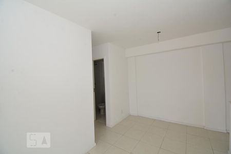 Sala de apartamento à venda com 2 quartos, 45m² em Vicente de Carvalho, Rio de Janeiro