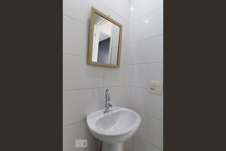 Banheiro de apartamento para alugar com 1 quarto, 37m² em Jardim Ibitirama, São Paulo