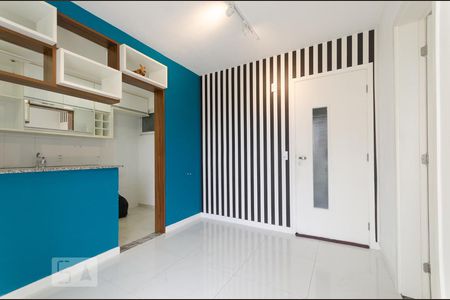 Sala/Cozinha de apartamento para alugar com 1 quarto, 48m² em Federação, Salvador