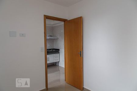 Quarto 1 de apartamento para alugar com 2 quartos, 32m² em Vila Carrão, São Paulo