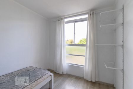 Quarto 2 de apartamento para alugar com 3 quartos, 84m² em Novo Mundo, Curitiba