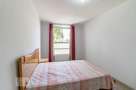 Quarto 3 de apartamento para alugar com 3 quartos, 84m² em Novo Mundo, Curitiba