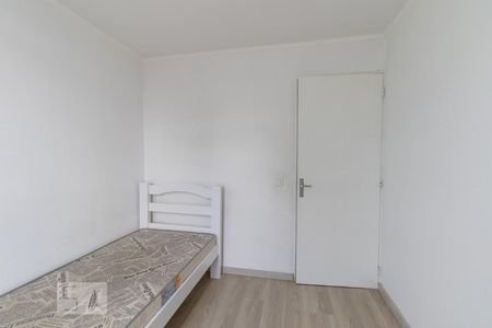 Quarto 1 de apartamento para alugar com 3 quartos, 84m² em Novo Mundo, Curitiba