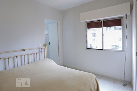 Suíte de apartamento para alugar com 2 quartos, 80m² em Vila Nova Conceição, São Paulo