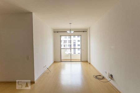 Sala de apartamento para alugar com 2 quartos, 69m² em Vila Pompéia, São Paulo