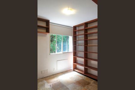 Quarto 1 de apartamento à venda com 3 quartos, 95m² em Lagoa, Rio de Janeiro